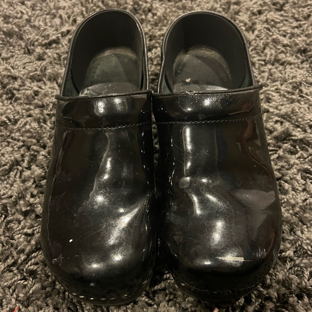 Women’s professional dansko